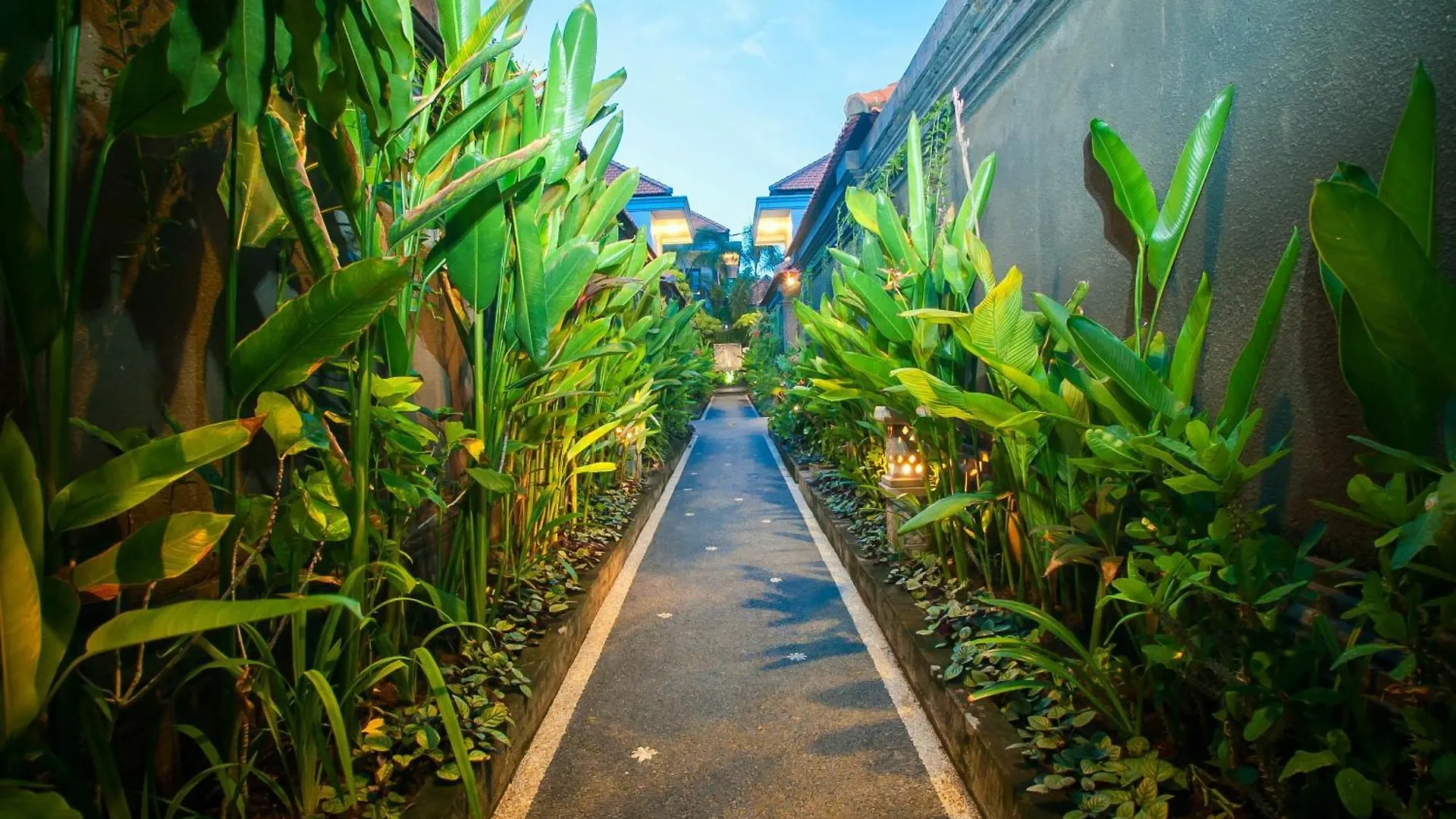 Srirama Villa Legian  0*, Legian (Bali)