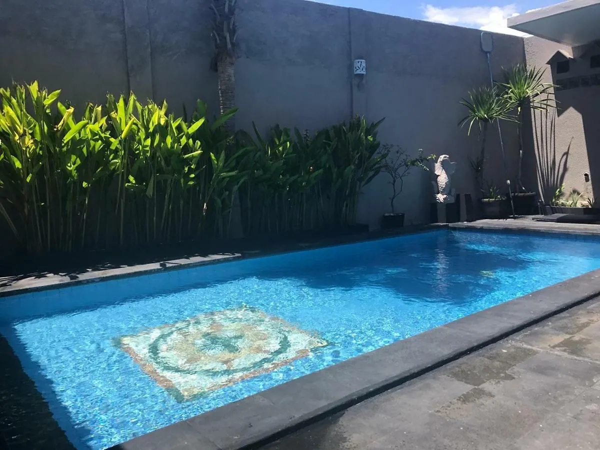Srirama Villa Legian  Legian (Bali)