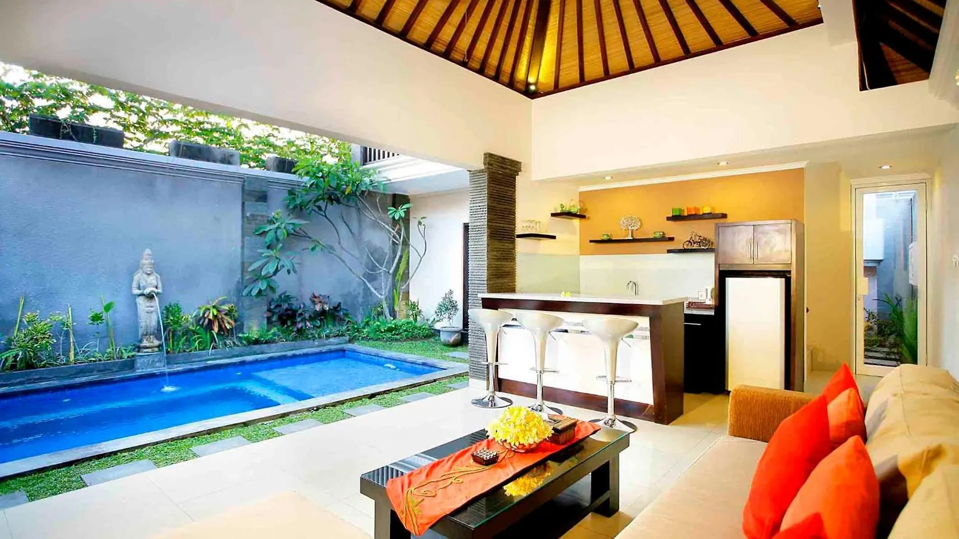 Apartment Srirama Villa Legian  Indonesia